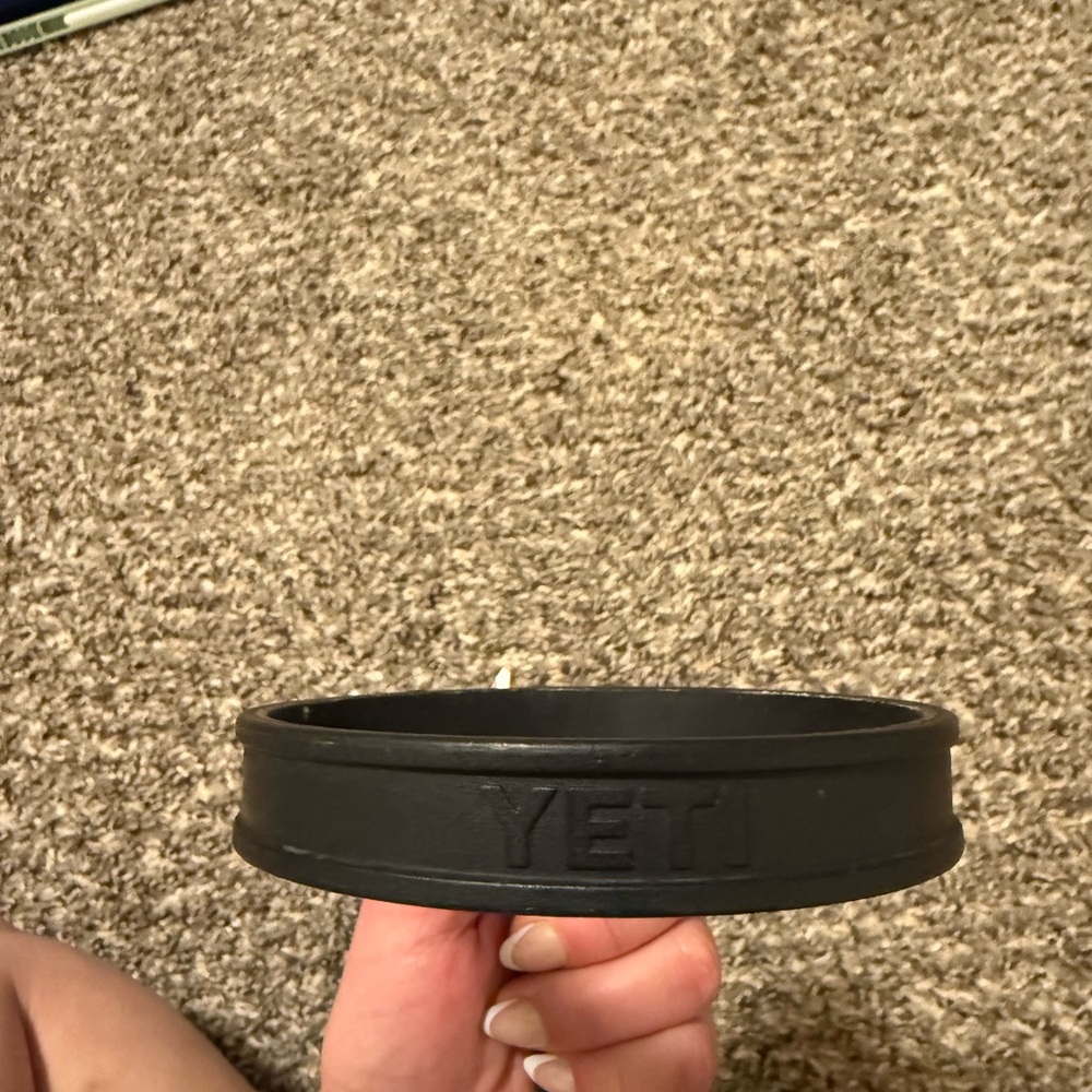 YETI Black Lid Ring
